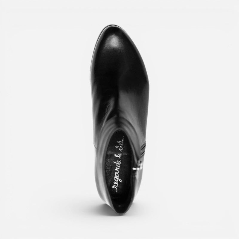 Stefany 03 Black